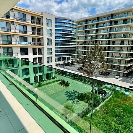 Апартаменты Dream Mamaia Nord Нэводари